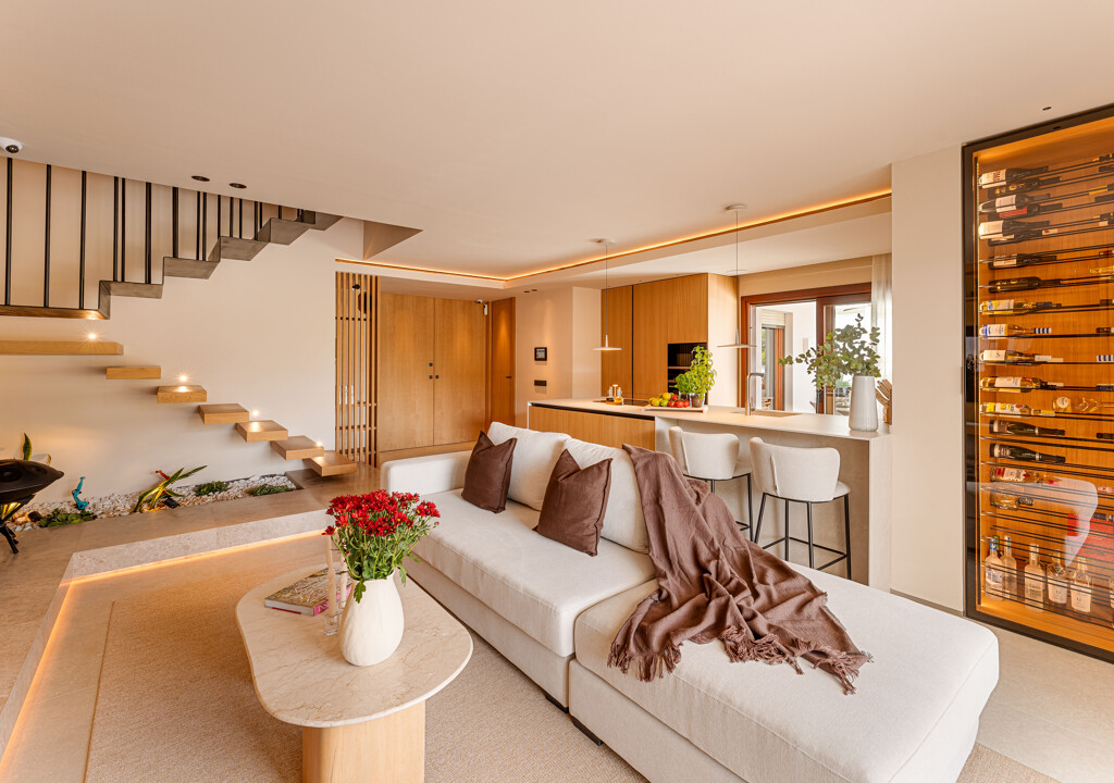 Penthouse Estelle