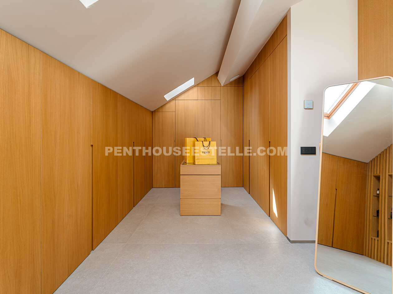 Penthouse Estelle