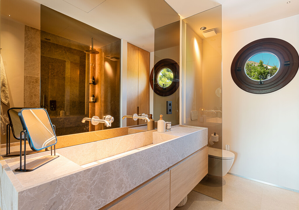 Penthouse Estelle