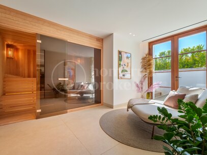 Villa Cina - Elegant 5-Bedroom Designer Villa with Panoramic Sea Views