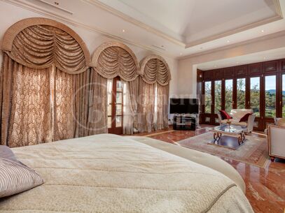 Villa Lavinia – Elegant 8 Bedroom Villa in La Zagaleta
