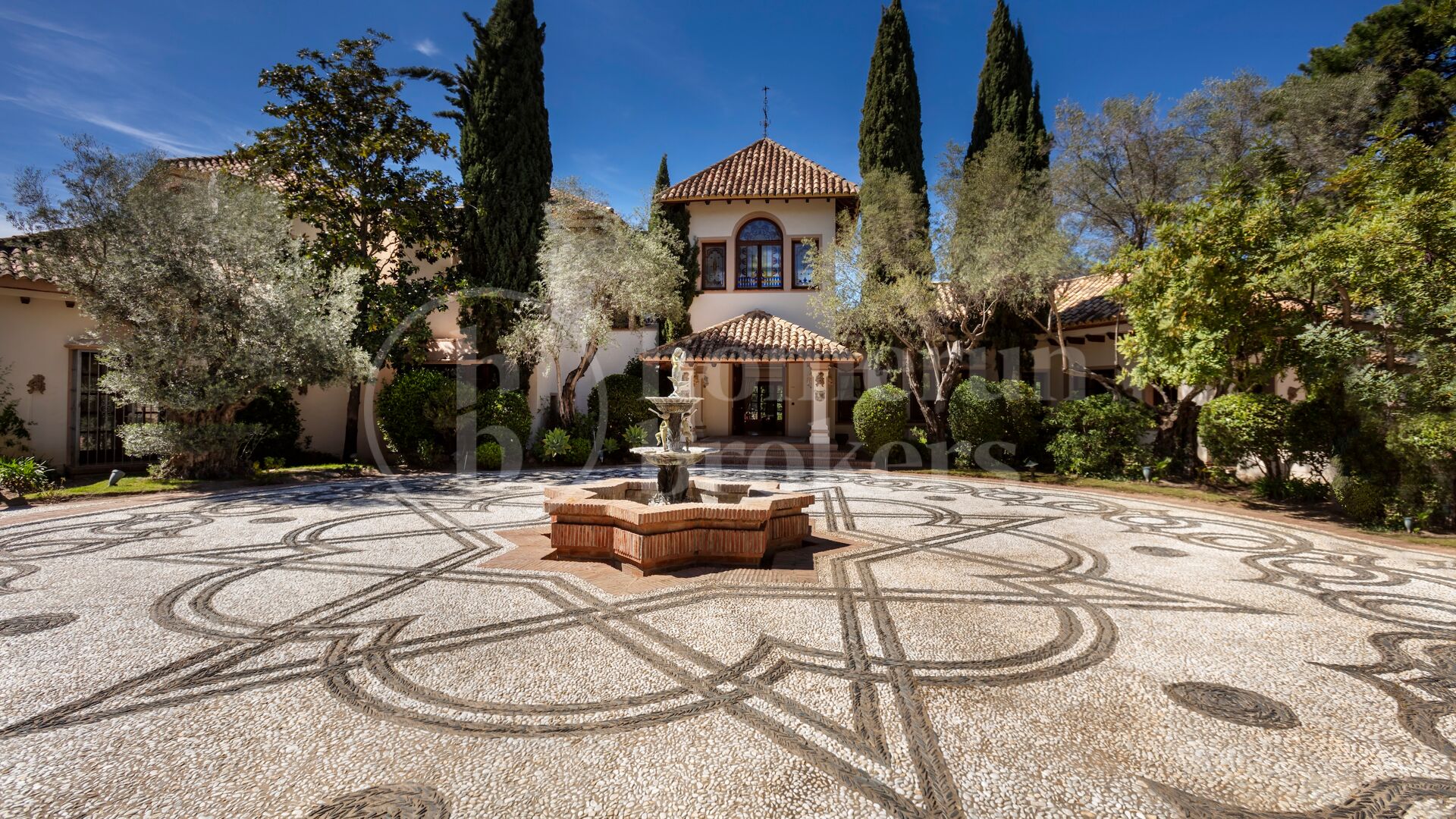 Villa Lavinia – Elegant 8 Bedroom Villa in La Zagaleta