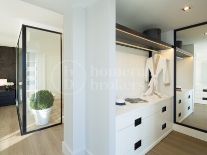 Villa Alaya - Recently Renovated Frontline Golf Villa in Nueva Andalucia