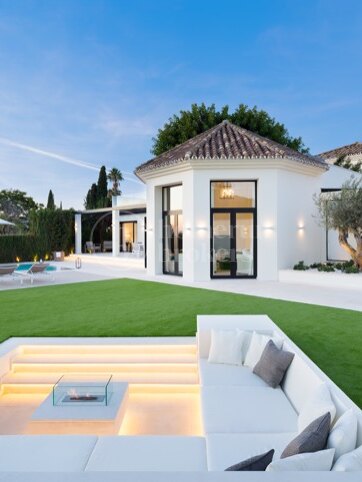 Villa Alaya - Recently Renovated Frontline Golf Villa in Nueva Andalucia