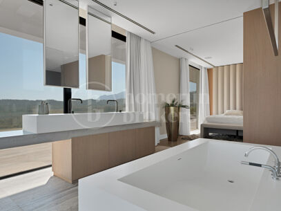 Villa Nerede - Modern villa med havsutsikt i Monte Mayor