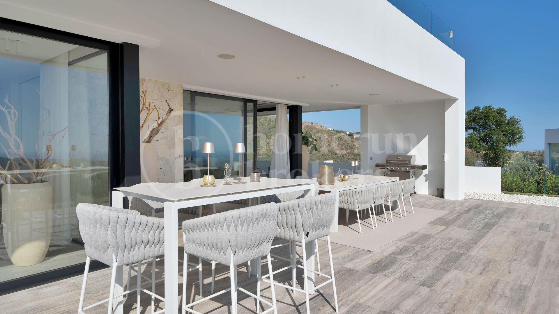 Villa Nerede - Modern villa med havsutsikt i Monte Mayor