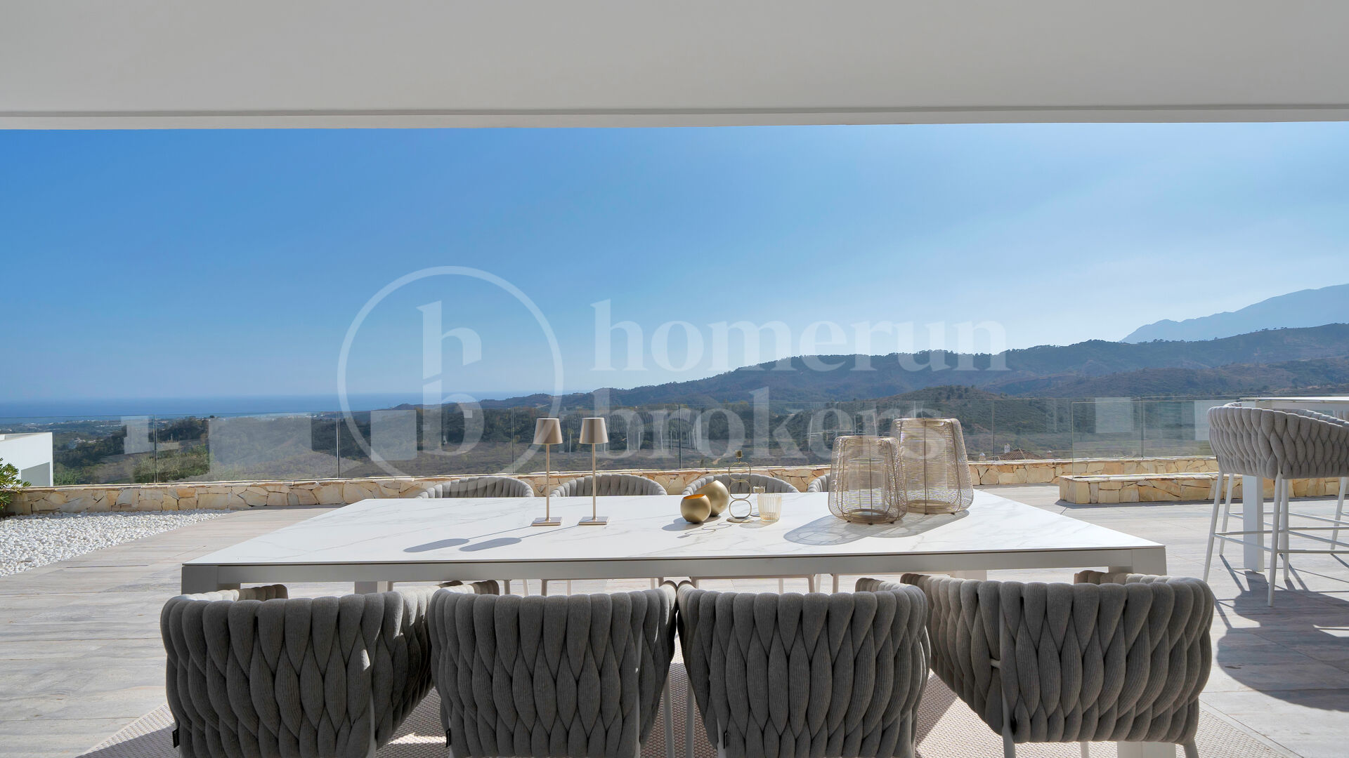 Villa Nerede - Modern villa med havsutsikt i Monte Mayor