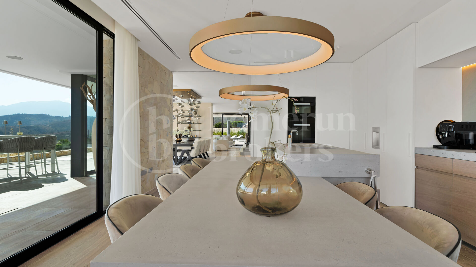 Villa Nerede - Modern villa med havsutsikt i Monte Mayor
