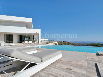 Villa Nerede - Contemporary Villa with Sea Views in Monte Mayor
