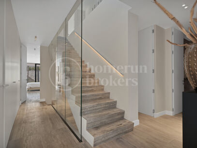 Villa Nerede - Modern villa med havsutsikt i Monte Mayor