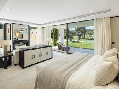 Villa Solstice - Spektakulär Golfvilla till Salu i Nueva Andalucía