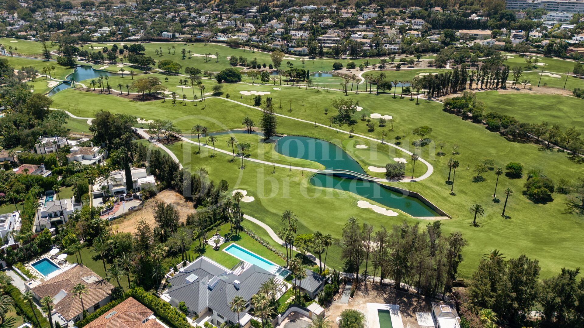 Villa Solstice - Spectacular Frontline Golf Villa for Sale in Nueva Andalucía