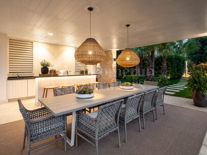 Villa Solstice - Spektakulär Golfvilla till Salu i Nueva Andalucía