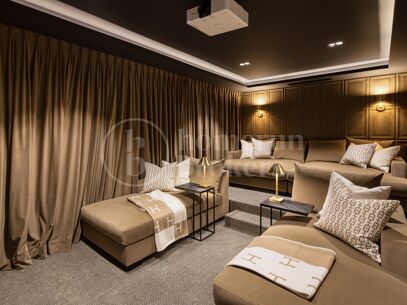 Villa Solstice - Spectacular Frontline Golf Villa for Sale in Nueva Andalucía