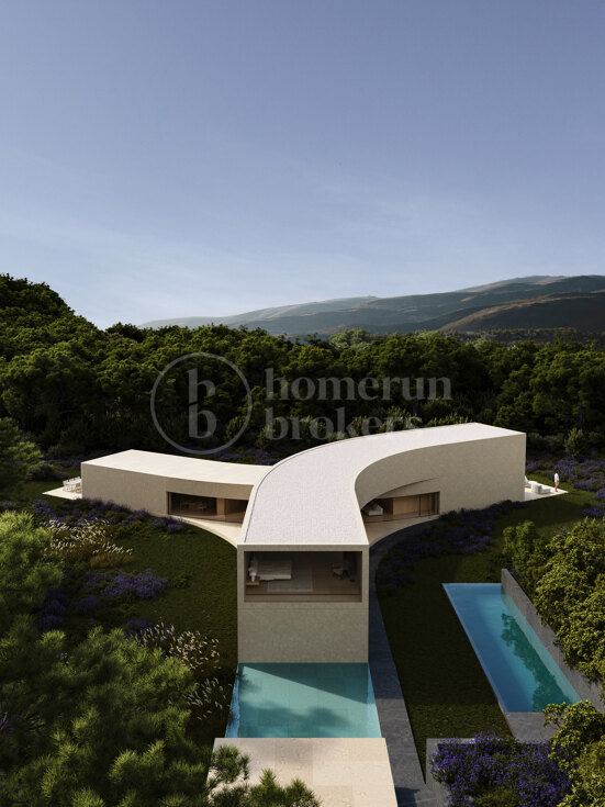 Villa Stern - med panoramautsikt över Real Club Valderrama i Sotogrande