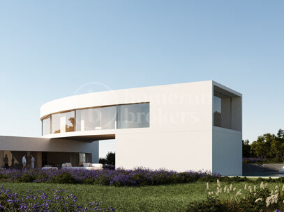 Villa Stern - with Panoramic Views of Real Club Valderrama in Sotogrande
