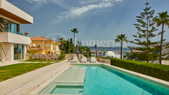 Casa Lux – Modern villa till salu i El Olivar, Churriana, Málaga
