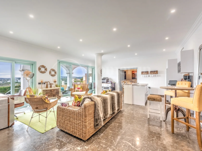 Villa Aire - 5-Bedroom Residence with Panoramic Sea Views in Sotogrande