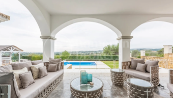 Villa Aire - 5-Bedroom Residence with Panoramic Sea Views in Sotogrande