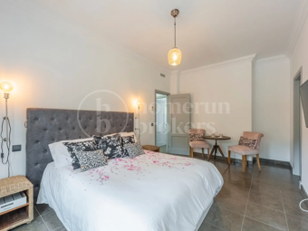 Villa Aire – 5-Sovrumsbostad med Panoramautsikt över Havet i Sotogrande