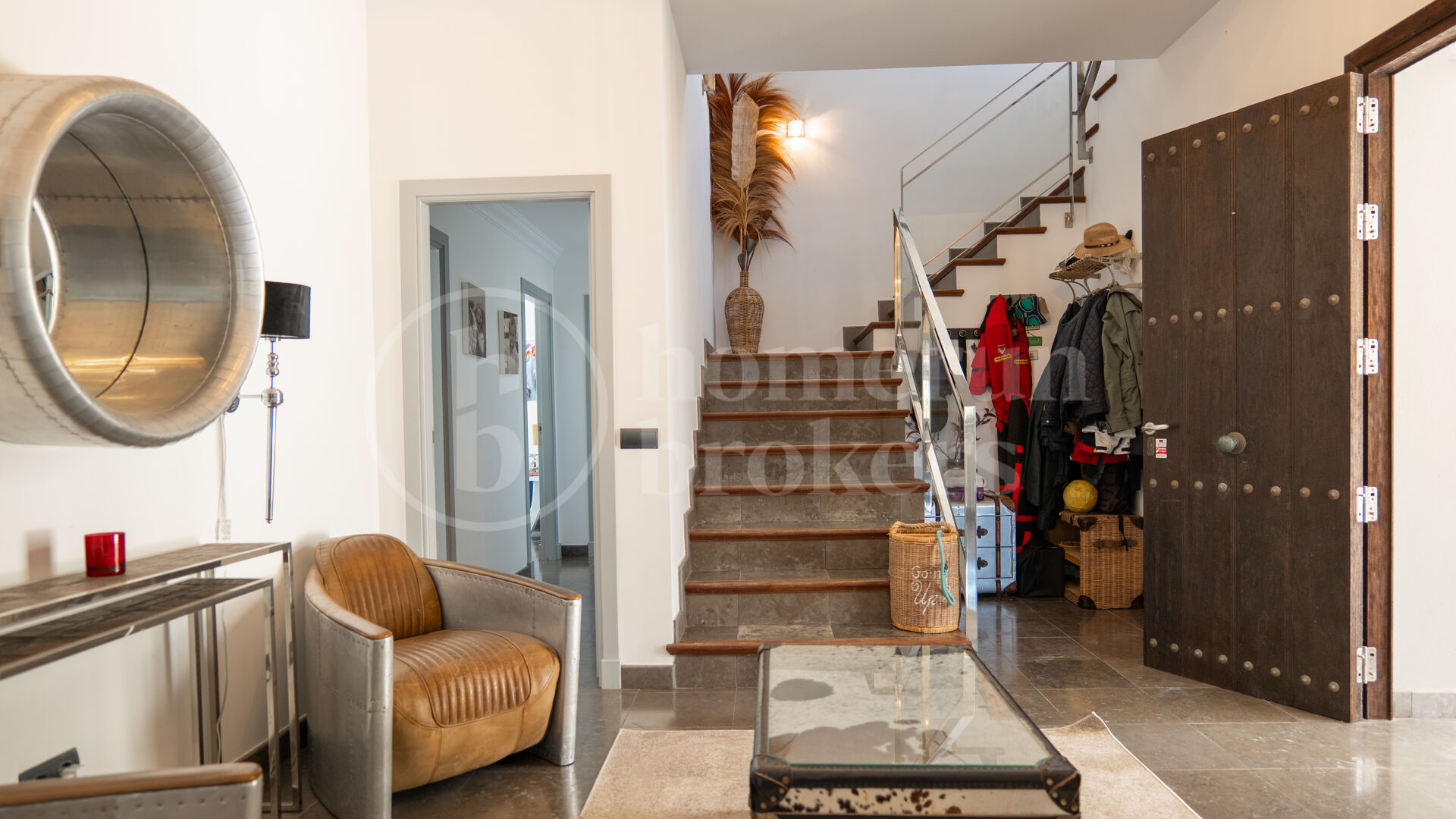 Villa Aire - 5-Bedroom Residence with Panoramic Sea Views in Sotogrande