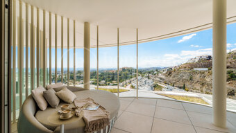 Apartment The View Marbella - Elegant with Panoramic Sea Views in The View.