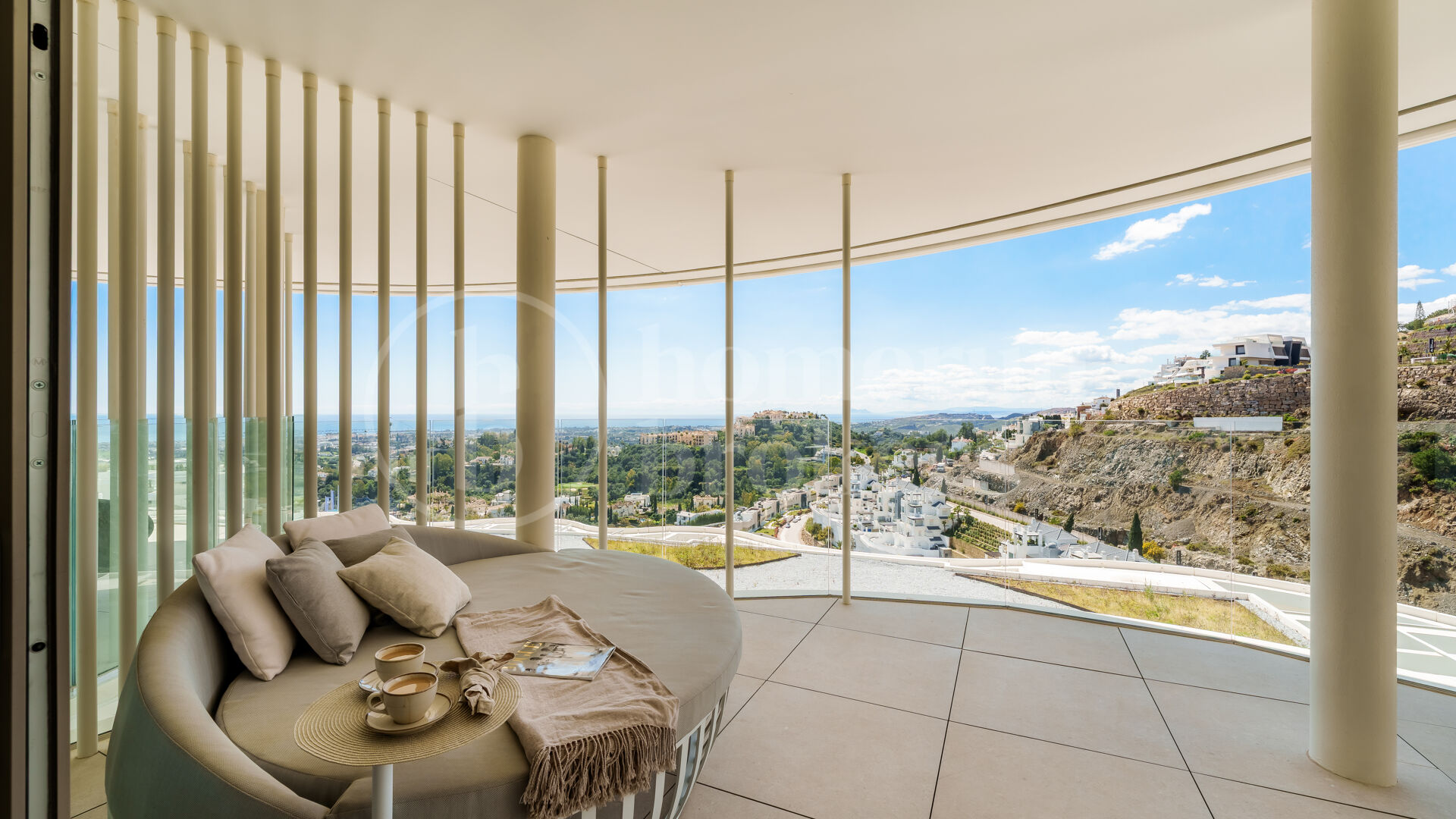 Lägenhet The View Marbella - Elegant med panoramautsikt över havet i The View.