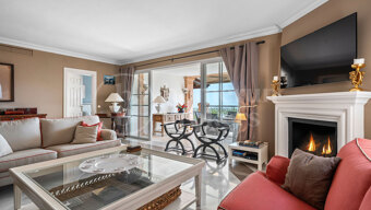 Apartment Falcon View – Elegant Ground Floor Apartment with Panoramic Views in Monte Halcones