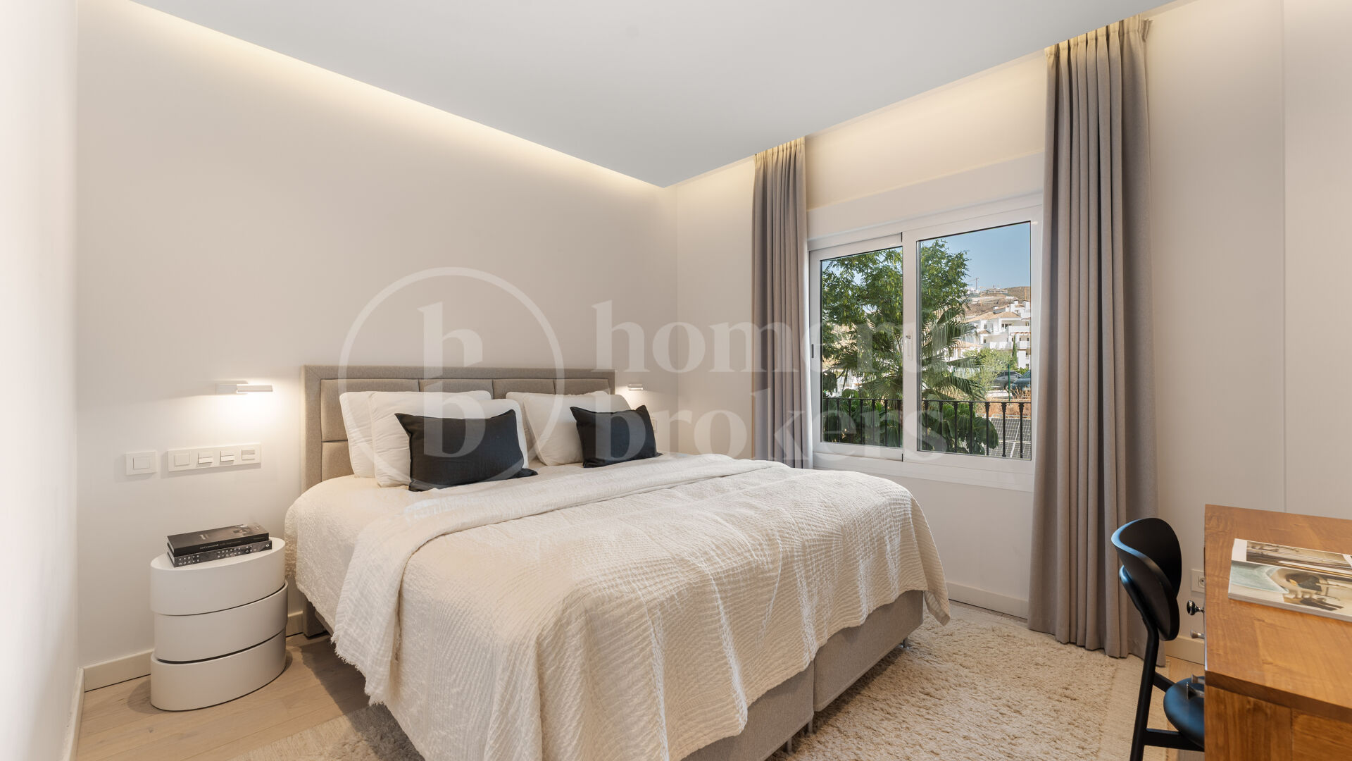 Duplex Solara – Lyxig takvåning med 4 sovrum och havsutsikt i Aloha Hill Club