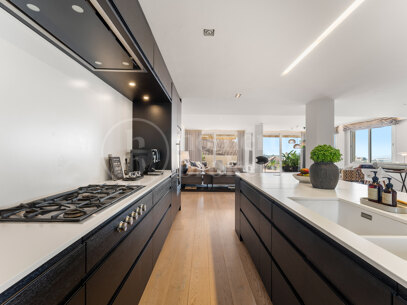 Duplex Solara – Luxury 4-Bedroom Duplex Apartment with Sea Views in Aloha Hill Club