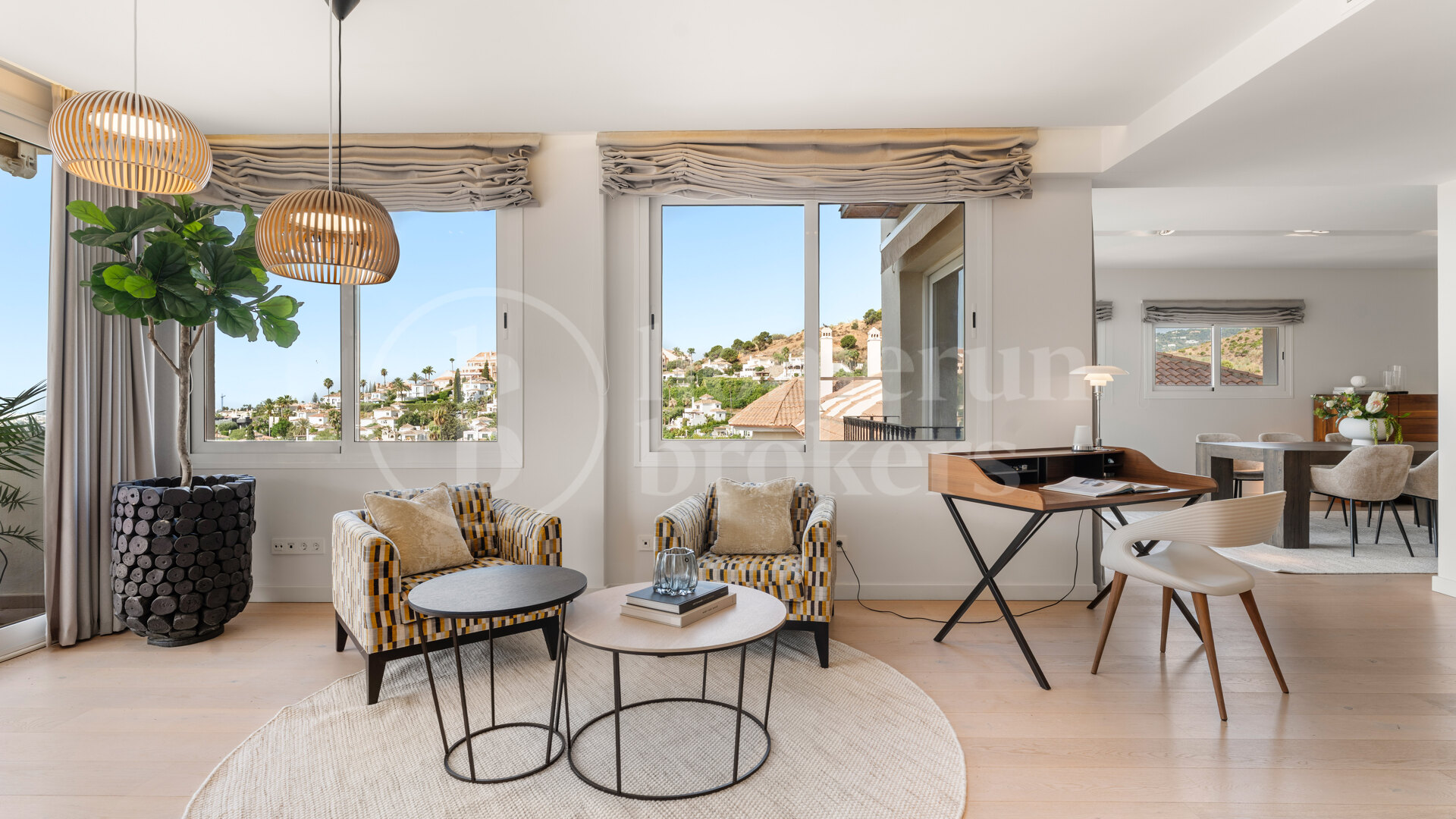 Duplex Solara – Luxury 4-Bedroom Duplex Apartment with Sea Views in Aloha Hill Club