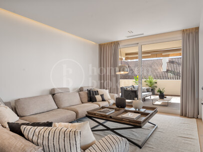 Duplex Solara – Luxury 4-Bedroom Duplex Apartment with Sea Views in Aloha Hill Club