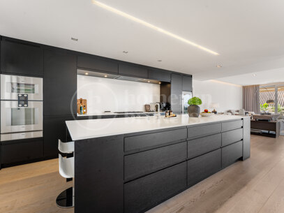 Duplex Solara – Luxury 4-Bedroom Duplex Apartment with Sea Views in Aloha Hill Club