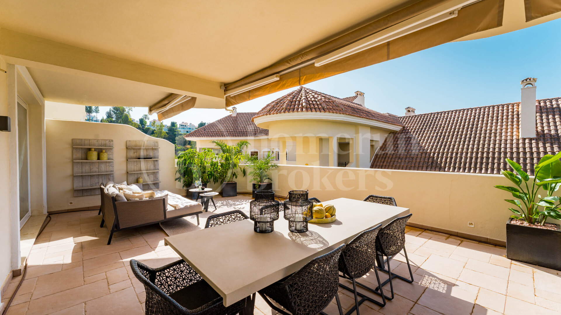 Duplex Solara – Luxury 4-Bedroom Duplex Apartment with Sea Views in Aloha Hill Club