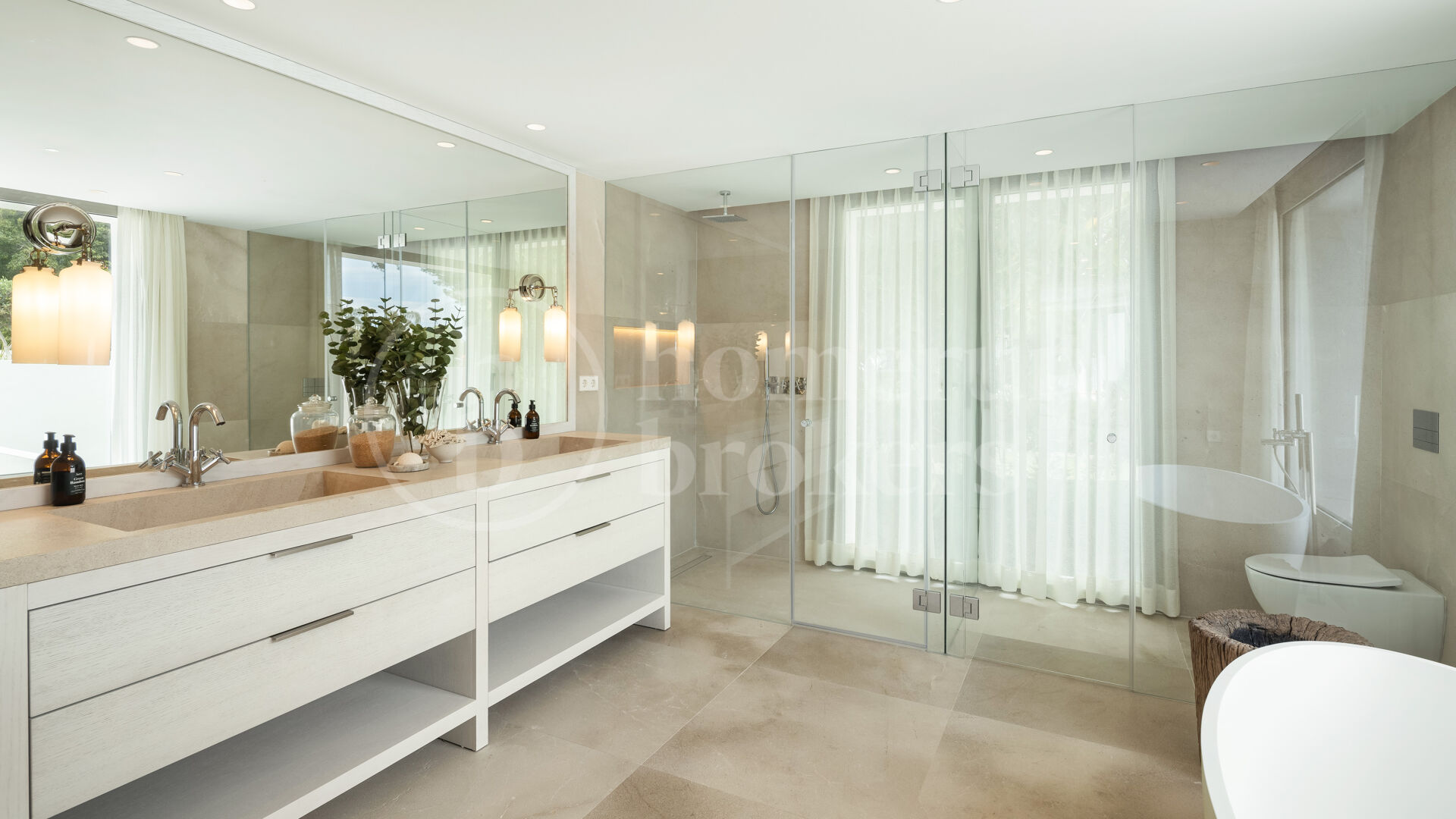Villa Summer - Brand New Luxury Villa for Sale in Rocío de Nagüeles with Tennis Court and Sea Views