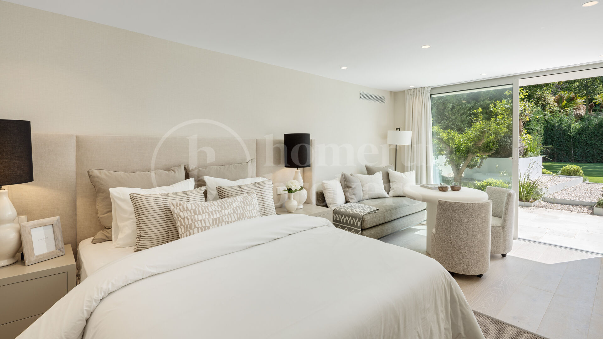 Villa Summer - Brand New Luxury Villa for Sale in Rocío de Nagüeles with Tennis Court and Sea Views