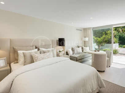 Villa Summer - Brand New Luxury Villa for Sale in Rocío de Nagüeles with Tennis Court and Sea Views