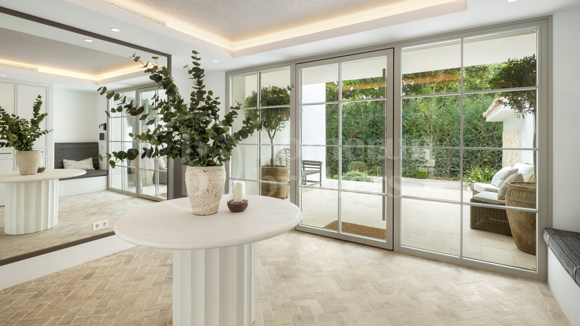 Villa Summer - Brand New Luxury Villa for Sale in Rocío de Nagüeles with Tennis Court and Sea Views
