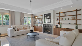 Villa Celeste - Spacious 7-Bedroom Beachside Villa for Sale Near Puerto Banús