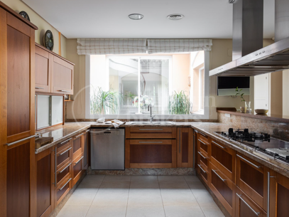 Casa Zahara - Strandvilla i frontlinjen på den nya Golden Mile, Estepona