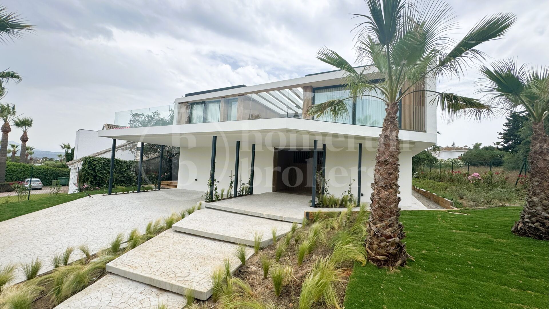 Villa Koa - Contemporary Brand New Villa in Sotogrande Costa