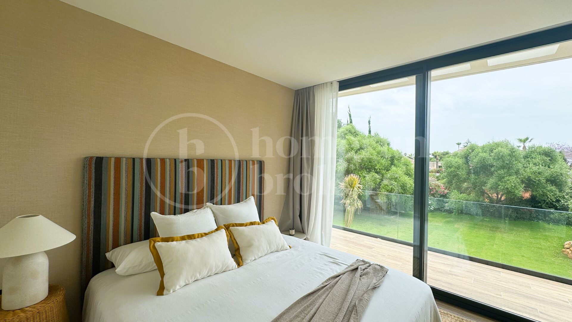 Villa Koa - Contemporary Brand New Villa in Sotogrande Costa