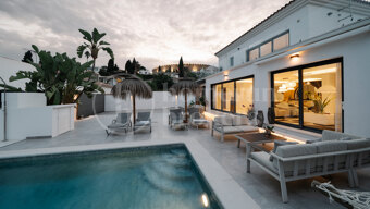 Villa Banús Heights - Luxury 4-Bed Investment Villa Near Puerto Banús