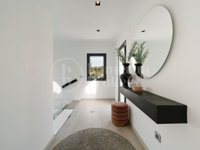 Villa Banús Heights - Luxury 4-Bed Investment Villa Near Puerto Banús