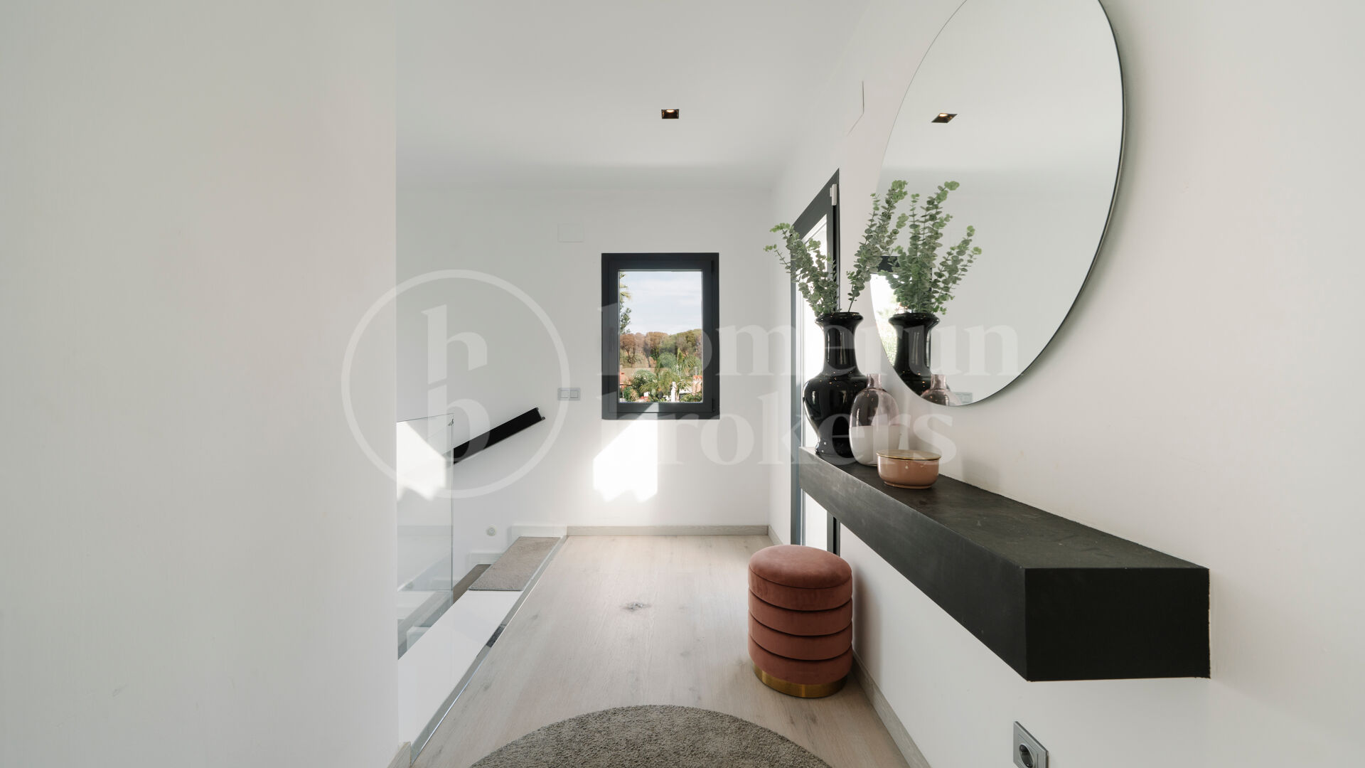 Villa Banús Heights - Luxury 4-Bed Investment Villa Near Puerto Banús