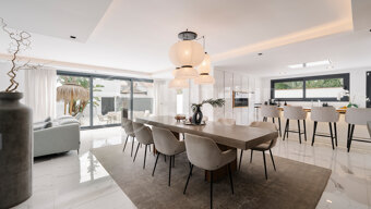 Villa Banús Heights - Luxury 4-Bed Investment Villa Near Puerto Banús