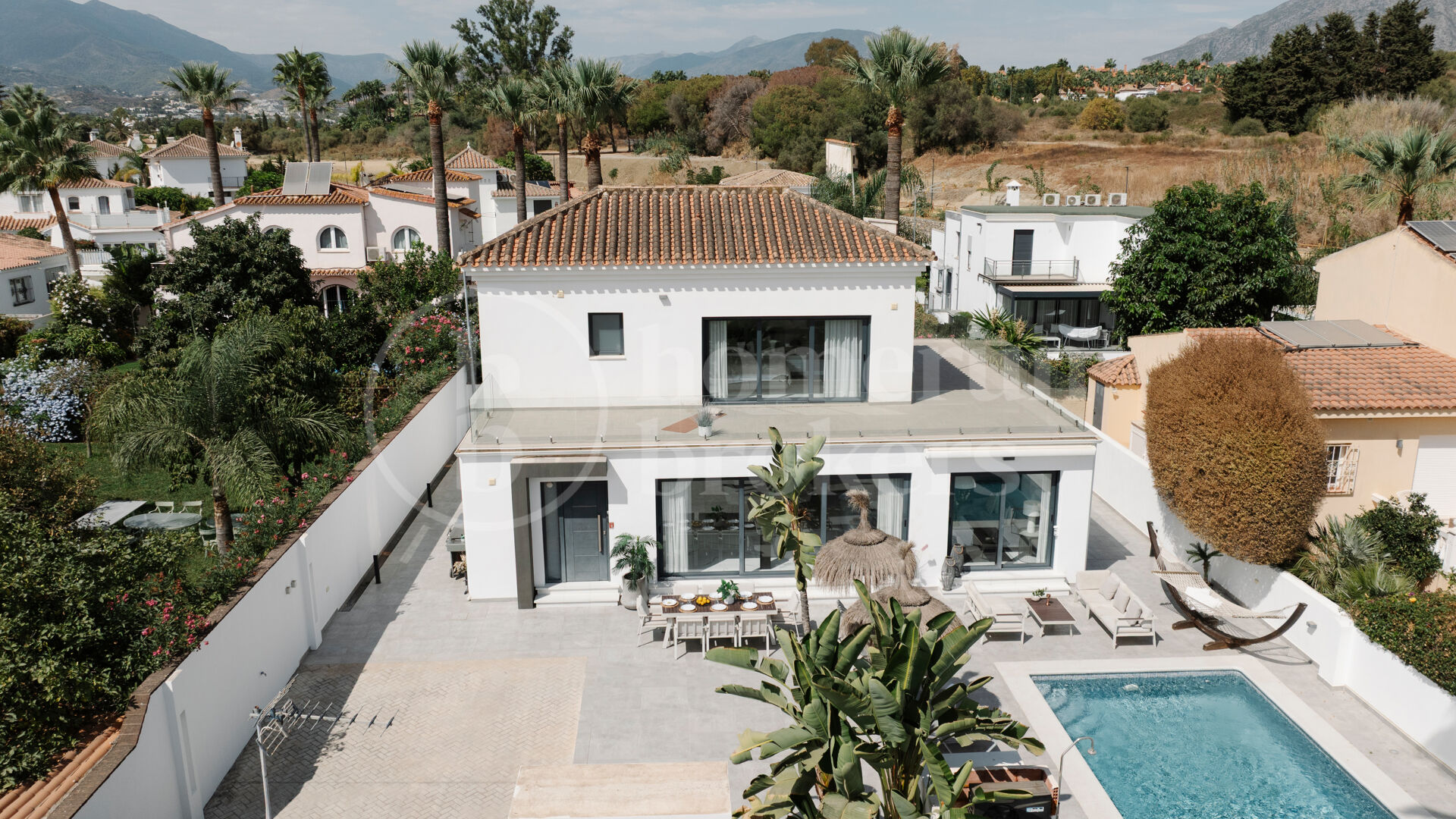Villa Banús Heights - Luxury 4-Bed Investment Villa Near Puerto Banús