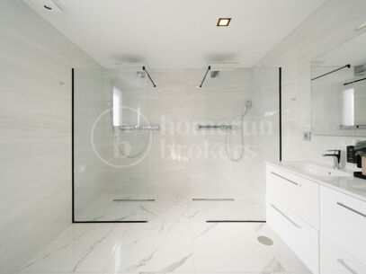 Villa Banús Heights - Luxury 4-Bed Investment Villa Near Puerto Banús