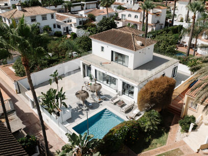 Villa Banús Heights - Luxury 4-Bed Investment Villa Near Puerto Banús