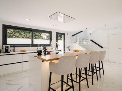 Villa Banús Heights - Luxury 4-Bed Investment Villa Near Puerto Banús